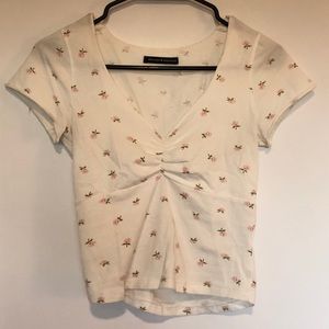 Brandy Melville Floral White Crop top